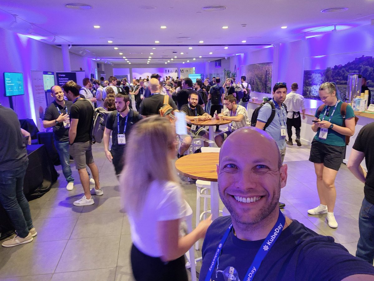 Great to see everyone at #KubeCon Israel