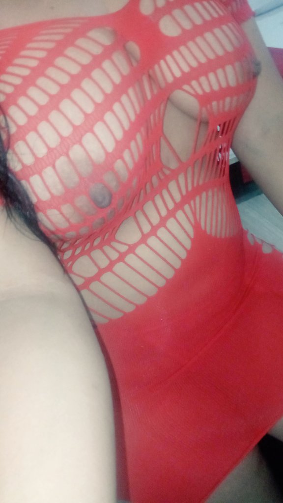 celina01083209's tweet photo. Feliz noche ❤️😈❤️ https://t.co/ua93fRYCAw