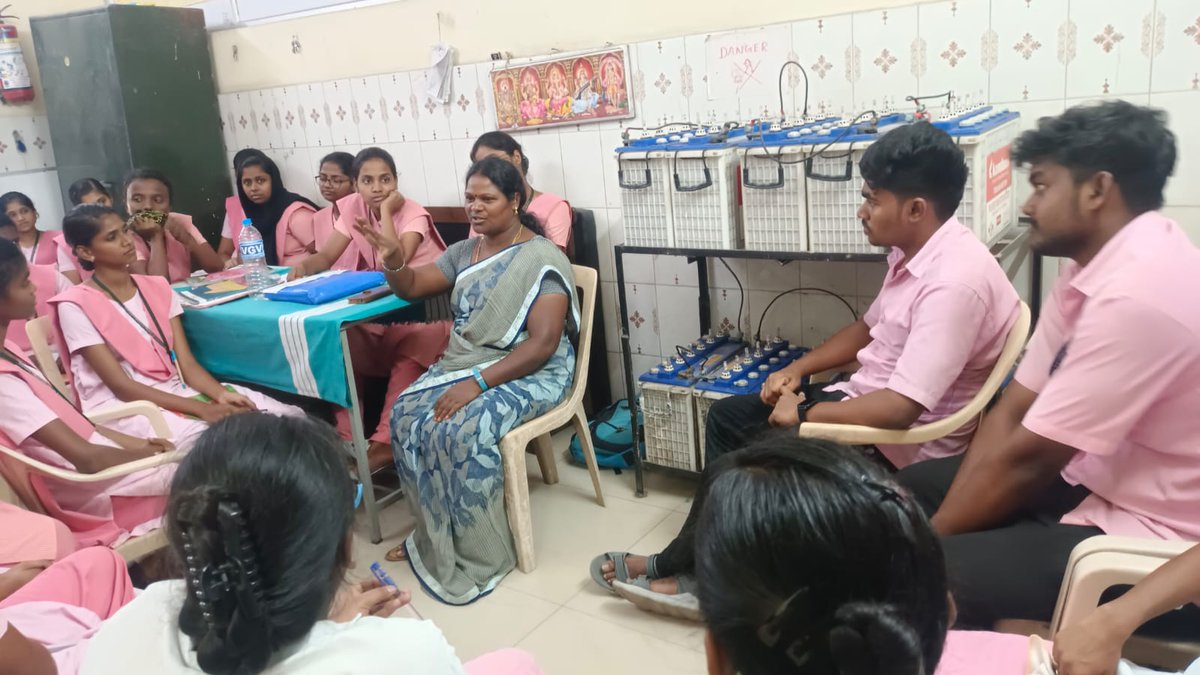 tansacs's tweet photo. Awareness sessions on HIV were facilitated by #ICTC counselors from Coimbatore &amp; Thanjavur Dist/DAPCU. 
Students actively participated in the Life Skill Education Program &amp; Celebrating Life module.
#tansacs #comprehensiveknowledge 
#hivawareness #healtheducation #YouthEmpowerment https://t.co/nnLbOZdpej