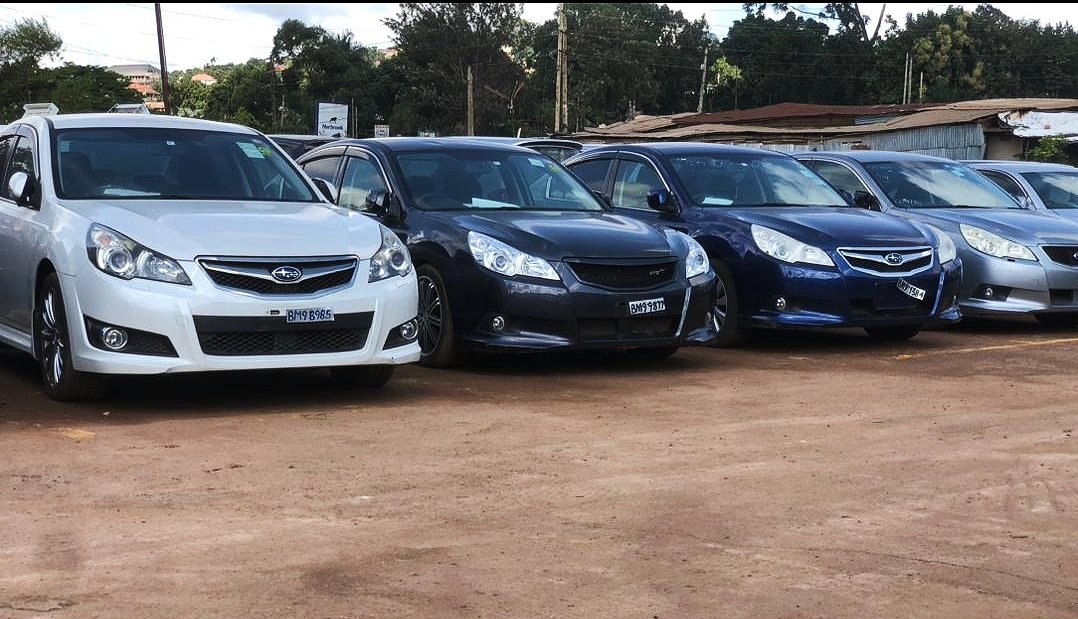 DriveNowUg's tweet image. Hey, this week is gonna be wild. Imagine purchasing the Subaru Legacy 2009 to 2012 editions at #Ugx33m.

#Note: It's a #WeeklyOffer and for those with cash.