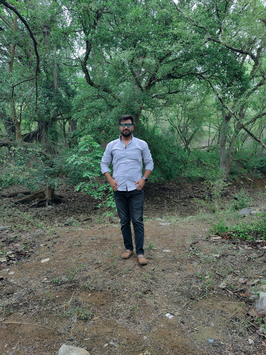 hans_gunjal's tweet photo. #ranthmbore captured https://t.co/li3vIAoMkH
