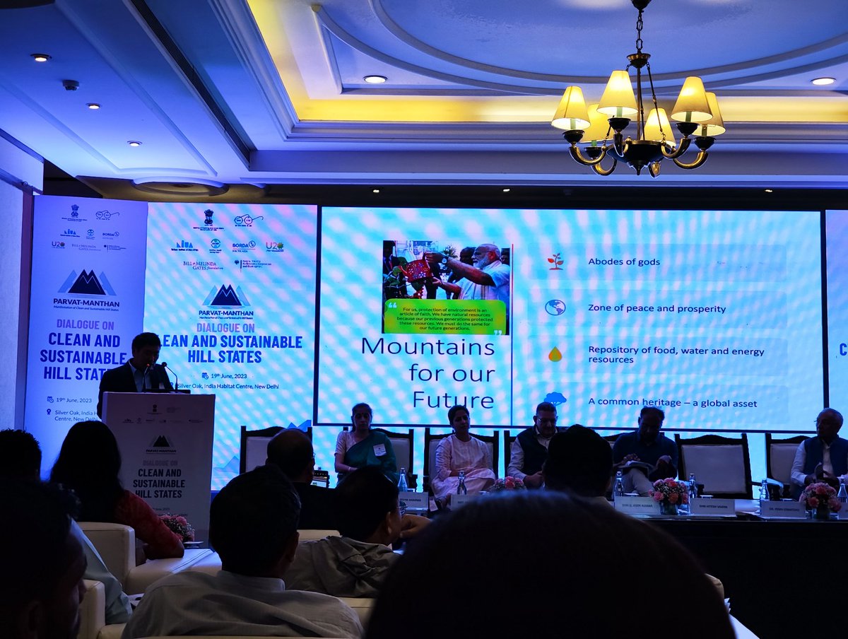 "What happens in HKH matters" A very informed talk by Dr. Pema Gyamtsho, DG <a href="/icimod/">ICIMOD</a> at Clean And Sustainable Hill States New Delhi <a href="/NIUA_India/">NIUA_India</a>. 
<a href="/UNmountains/">Mountain Partnership</a>