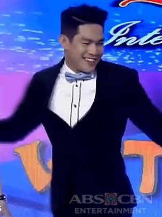 chirushi25's tweet image. mini me kuya escort 💙 

#IonPerez
#MiniMsUonShowtime