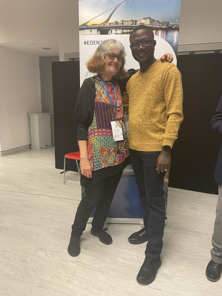 With the evergreen @Czernie at <a href="/EDEN_DLE/">EDEN Digital Learning Europe</a> 2023 Annual Conference in Dublin. Amazing person 🫶🏼