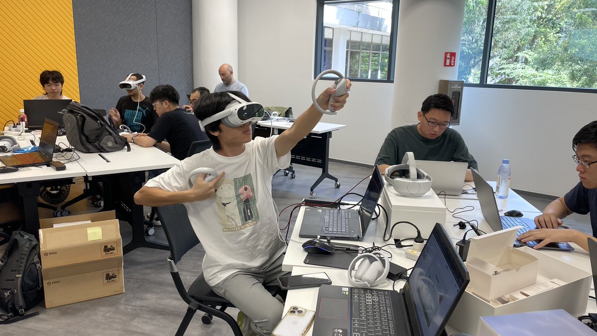 Project99Games's tweet image. With the help of development experts from @PICOXR and the support of @gaku_world0, Lv. 99 x PICO VR Bootcamp brought together aspiring VR game developers, who transformed their game concepts into immersive gaming experiences within just 5 days!

#lv99gamejam #gamedev #VR