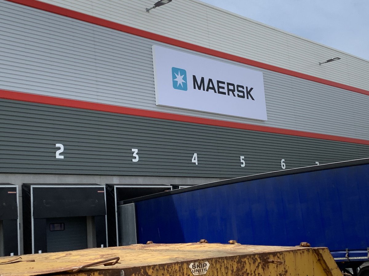 Add impact to your building ✨

Different #signage can be used to attract attention, make it easy for visitors to navigate your site and promote your brand.

We manufactured, printed and installed these illuminated and directional totem #signs at the Maersk site in Kettering.