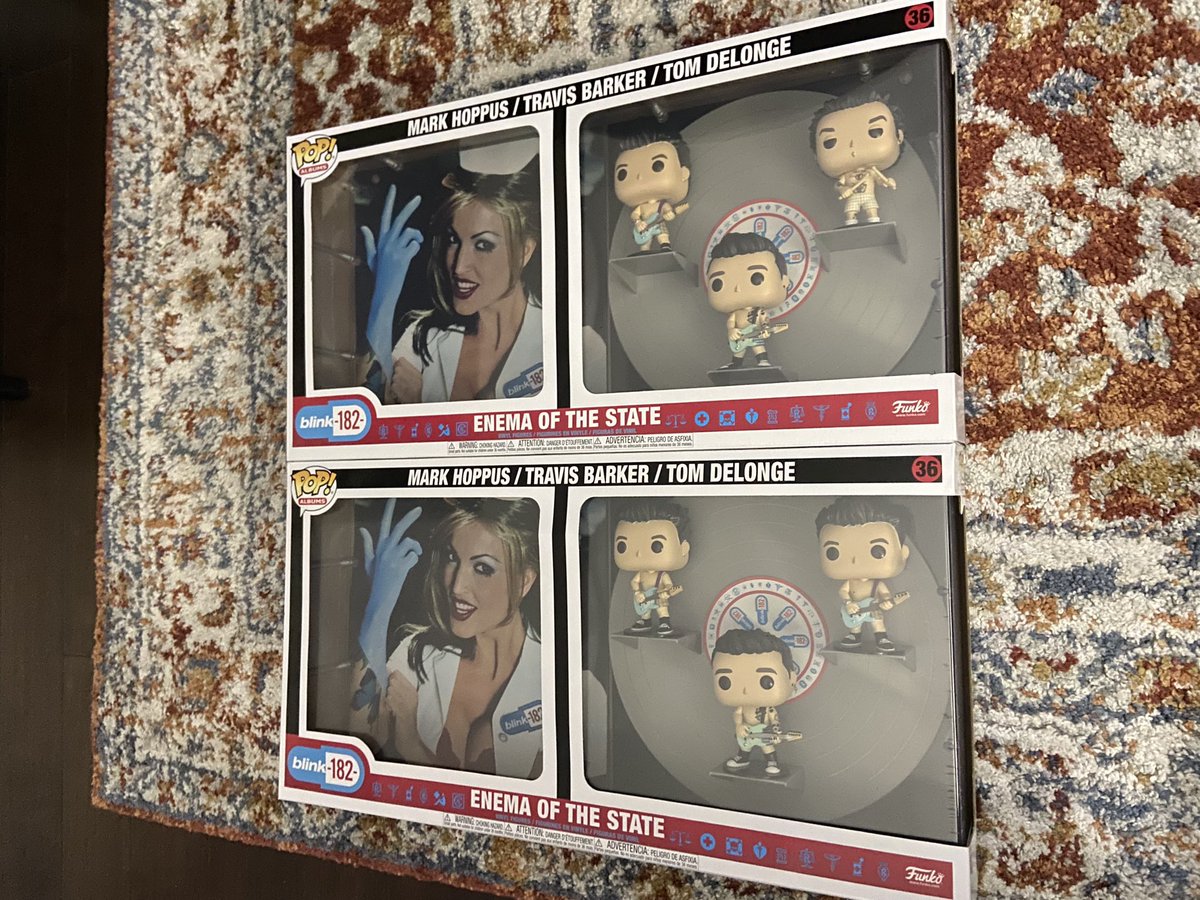 lorarezo's tweet image. Lmao one has two @markhoppus is this the rare chase edition 😆@OriginalFunko @Walmart @blink182 😅 #funko #factoryerror