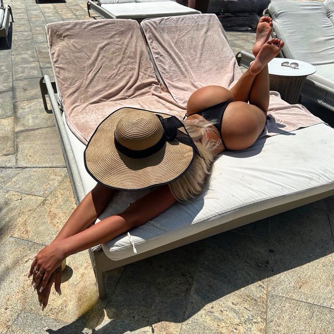 🍑 https://t.co/CRBV3rm9HT