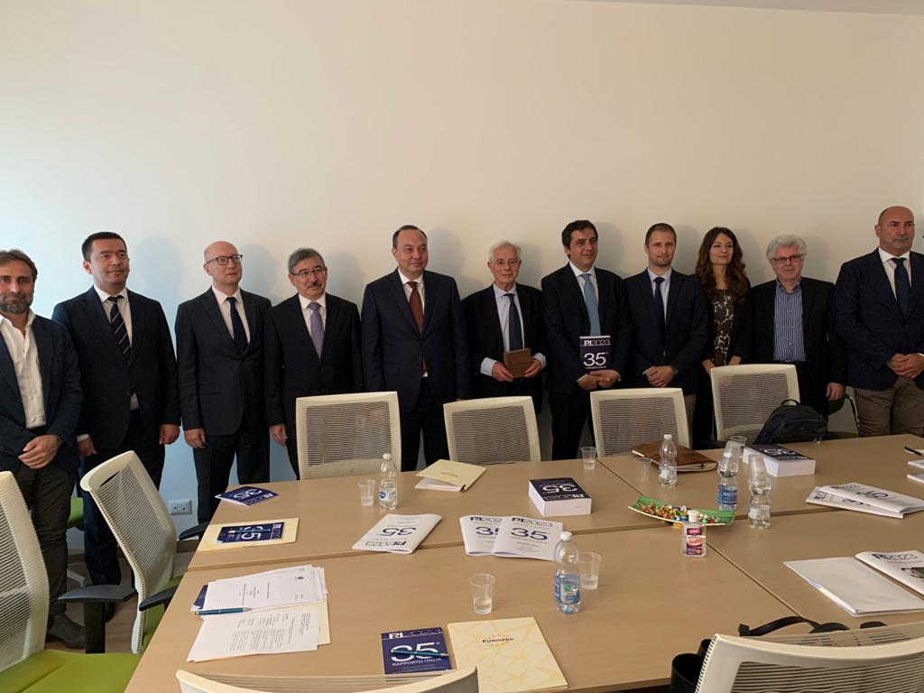 SpecialEurasia (@specialeurasia) on Twitter photo #SpecialEurasia joined <a href="/Eurispes_en/">Eurispes English</a> in the Uzbek-Italian permanent working table
#Uzbekistan #Italy #diplomacy #foreignaffairs #geopolitics specialeurasia.com/2023/06/07/spe… #SpecialEurasia joined <a href="/Eurispes_en/">Eurispes English</a> in the Uzbek-Italian permanent working table
#Uzbekistan #Italy #diplomacy #foreignaffairs #geopolitics specialeurasia.com/2023/06/07/spe…