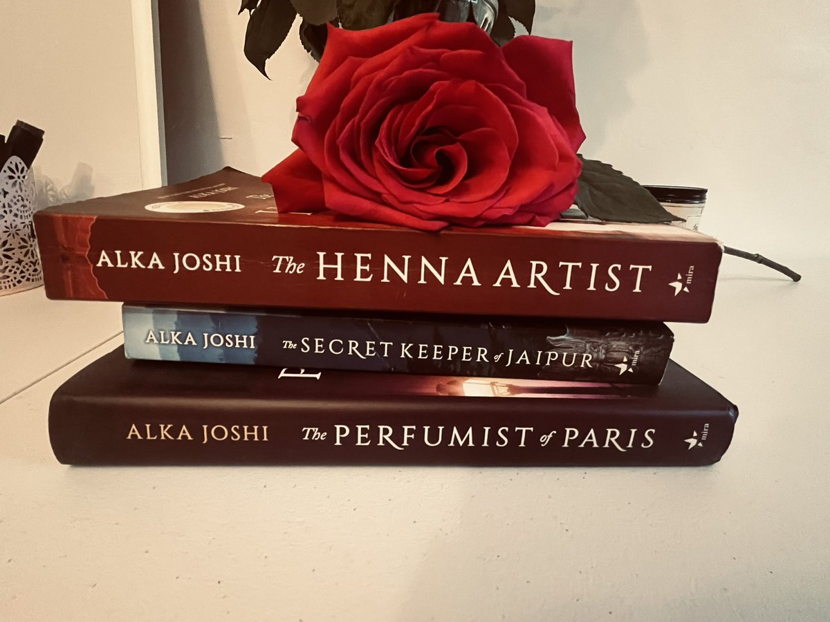 Summer reading begins! Rereading The Henna Artist and continuing from there. Excited! @alkajoshi books are delicious! #SummerReading #writersread
