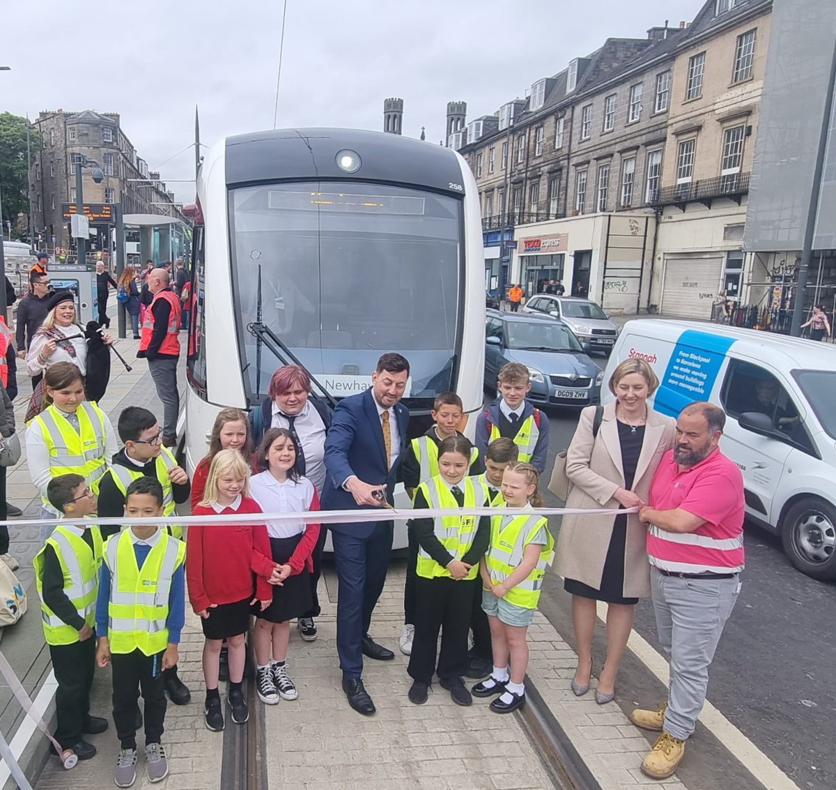 🤩 Today is a proud day for the #tramstonewhaven team as we celebrate the new line coming into operation.

We extend our thanks to the local community, businesses, and residents who have supported our project.

➡️ More info <a href="/EdinburghTrams/">Edinburgh Trams</a> new timetable:

shorturl.at/exQ56