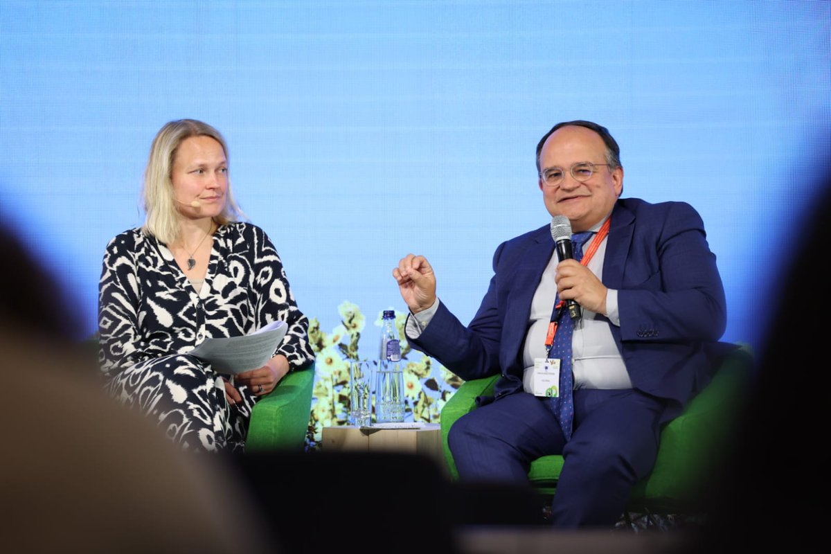 Carlos Alvarez Pereira, Vice President of @clubofrome at #EUGreenWeek Taking care nature is taking care of ourselves Our culture is based on the distinction, separation & exclusion between us & the people and nature we aren't respecting Humanity is part of nature! #EUGreenWeek