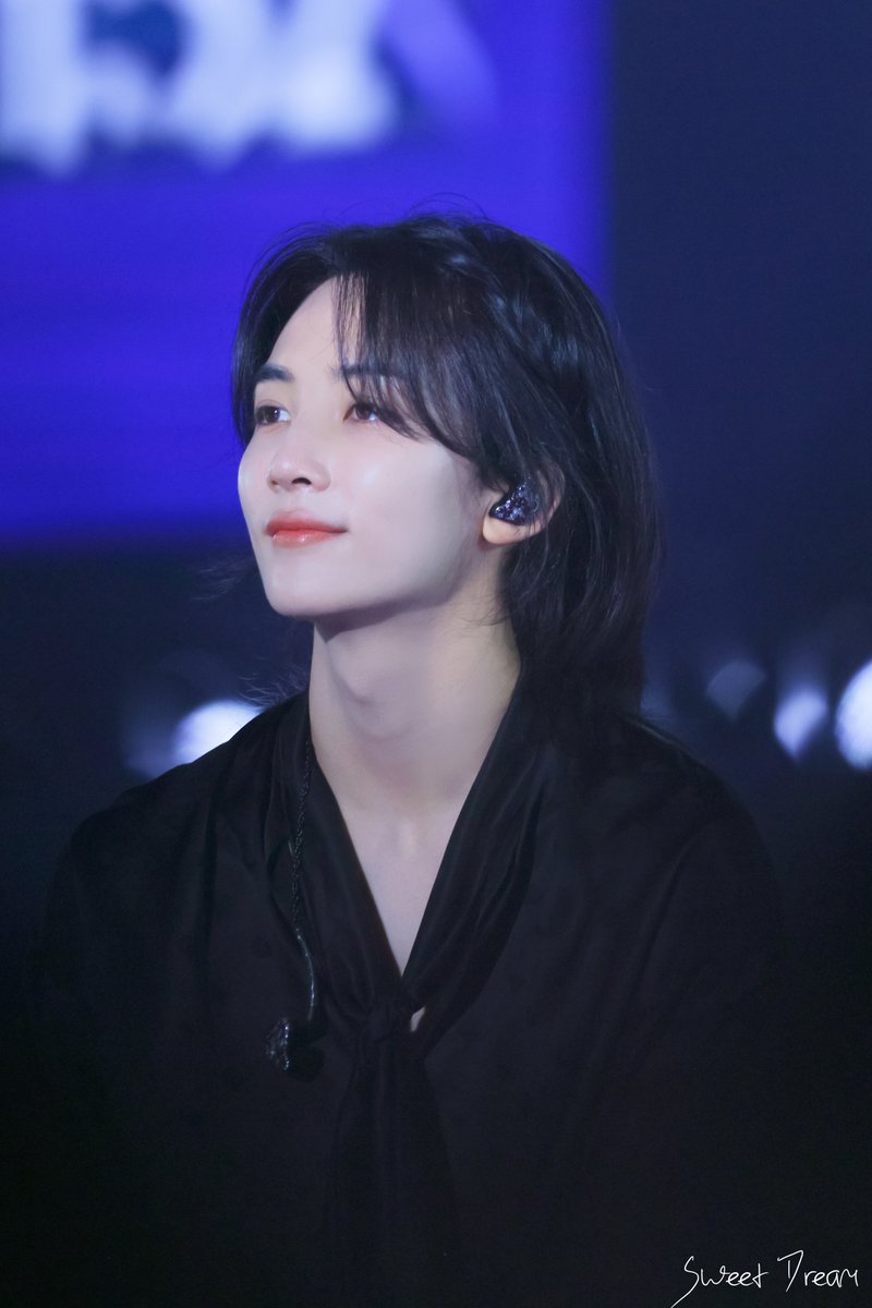 SweetDream_yjh's tweet photo. 20230518 LOVE FM 오사카 Day 2 👼

#세븐틴 #정한 #윤정한
#SEVENTEEN #JEONGHAN https://t.co/ZDqylo5SqE