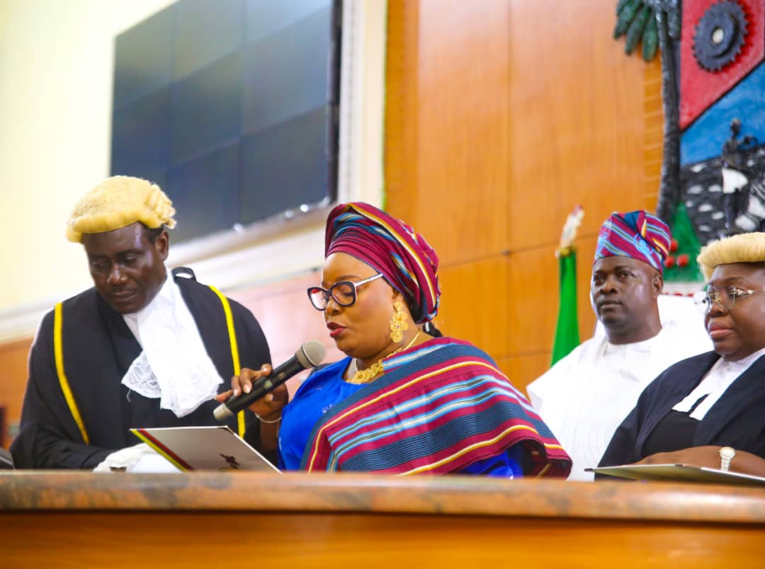 honmojimeranda's tweet photo. THE INAUGURATION CEREMONY OF THE 10TH LAGOS STATE HOUSE OF ASSEMBLY AND MY ELECTION AS THE DEPUTY SPEAKER

I GIVE ALMIGHTY ALLAH ALL THE GLORY. THANK YOU TO MY COLLEAGUES FOR FINDING ME WORTHY. MY DEEP GRATITUDE GOES TO MEMBERS OF MY CONSTITUENCY, APAPA 1 FOR THEIR STRONG SUPPORT https://t.co/8u2XPw0qSV