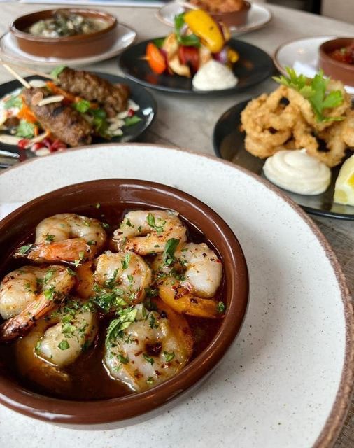 Join us from 4pm for our Tapas Night 😋😋
We have a big selection of your favourite dishes Tapas style😍😍
Why not pair it with traditional or blush sangria?🍹🍹🍹
Or take advantage of 2 for £13 cocktails offer available until 6pm🥂🥂
Book your table here egorestaurants.co.uk/restaurants/ly…
