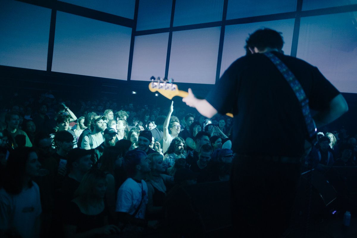 La Gaîté Lyrique (@gaitelyrique) on Twitter photo C'était la #NuitBlanche2023 à la <a href="/gaitelyrique/">La Gaîté Lyrique</a> ! 🌘
Encore un immense merci au label ukrainien Standard Deviation (<a href="/s_t_d_e_v/">Standard Deviation</a>) pour cette carte blanche, un grand merci aux artistes et à vous ! C'était magnifique !
🔗Programmation à venir → gaite-lyrique.net/agenda
#concert C'était la #NuitBlanche2023 à la <a href="/gaitelyrique/">La Gaîté Lyrique</a> ! 🌘
Encore un immense merci au label ukrainien Standard Deviation (<a href="/s_t_d_e_v/">Standard Deviation</a>) pour cette carte blanche, un grand merci aux artistes et à vous ! C'était magnifique !
🔗Programmation à venir → gaite-lyrique.net/agenda
#concert