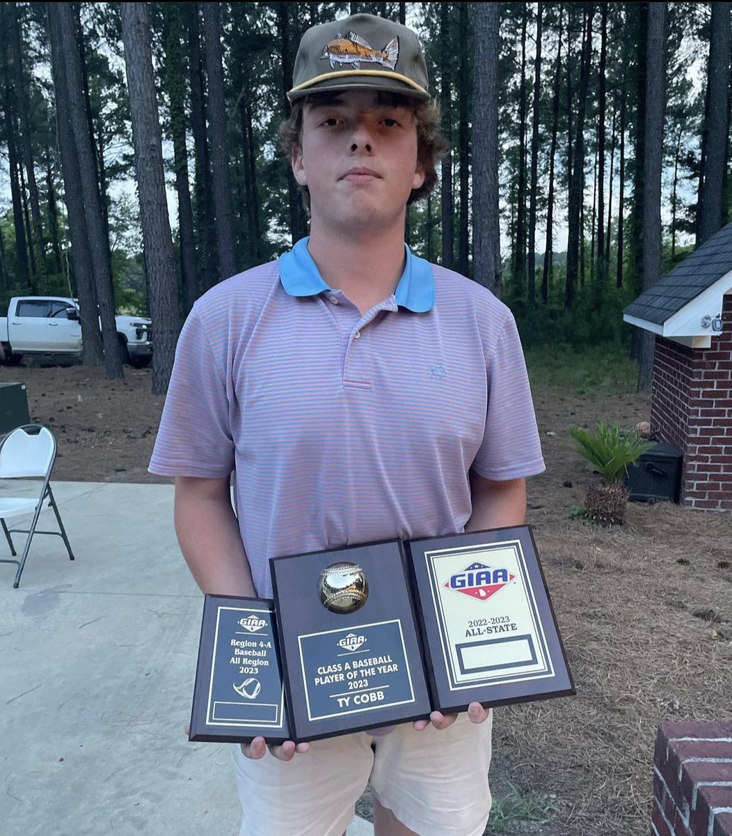 Blessed to receive All-Region,All-State,and GIAA Player of the Year!! <a href="/htcraig6/">Hayden Craig</a> <a href="/Jjeanes24/">John Jeanes</a> <a href="/Jay44Rich/">Jason Richman</a> <a href="/Ateamrecruitin1/">Adrian Mccladdie</a> <a href="/kc__brown/">KC Brown</a> <a href="/cdhowell8/">Chris Howell</a> <a href="/Michaelholder11/">Michael Holder</a> <a href="/TJA_Baseball/">Thomas Jefferson Academy Baseball</a>