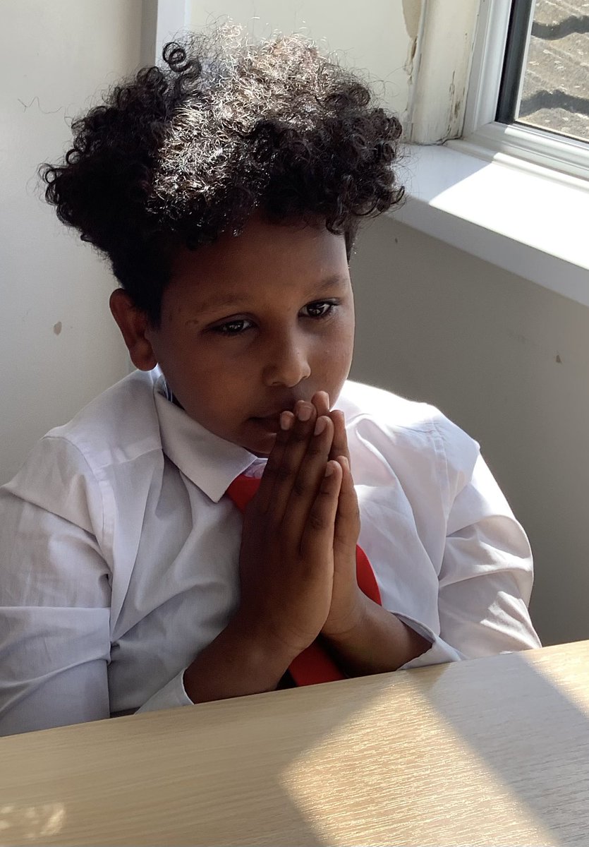 ChadPrimary's tweet image. Y6 #prayerandliturgy #mostholytrinity
The grace of the Lord Jesus Christ, the love of God, and the community of the Holy Spirit be with us all. Amen