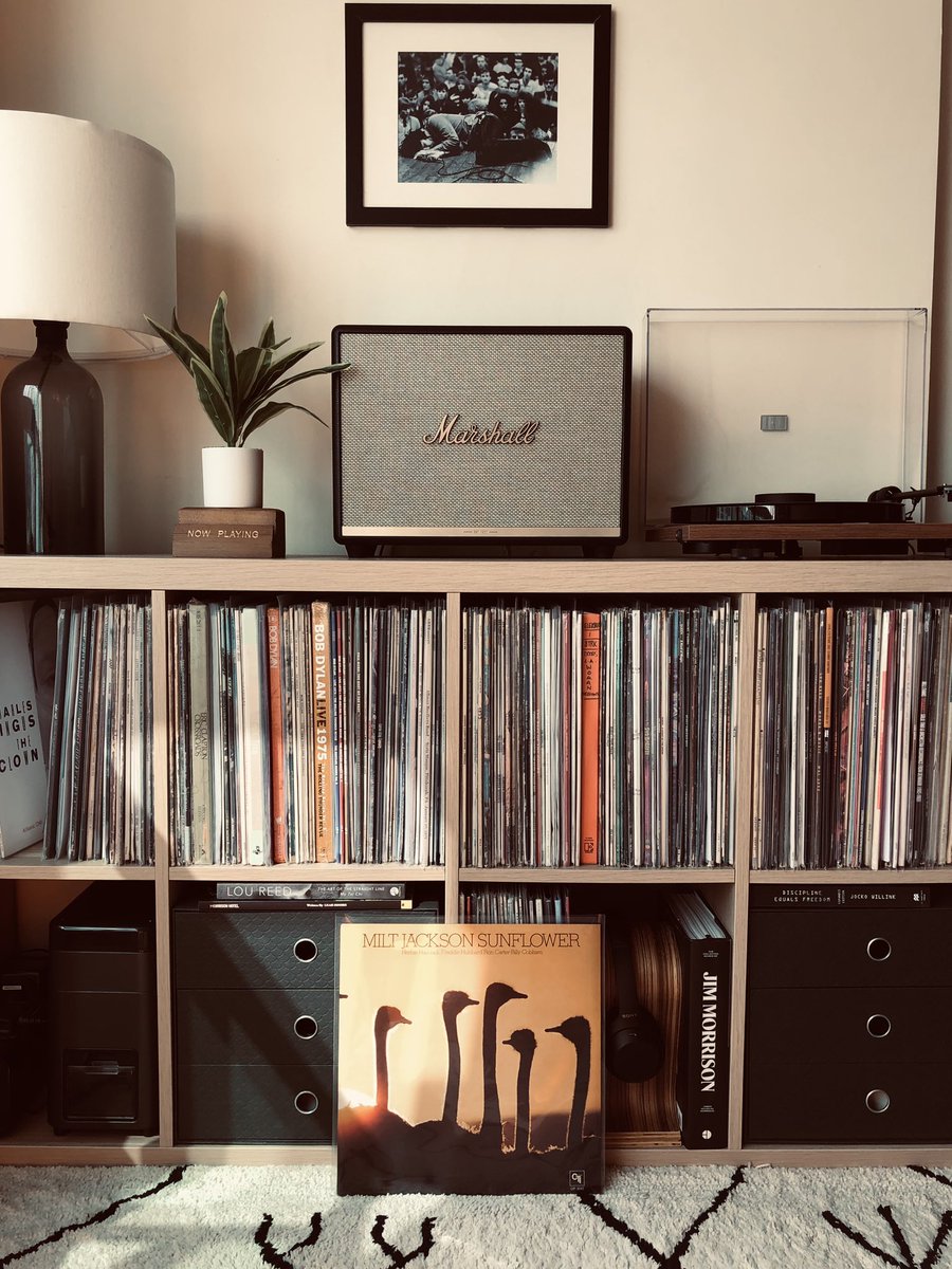 veldra9's tweet photo. This is Milt Jackson; jazz vibraphonist. Listening to this album will make you grounded. Rare album. 1976 Japanese Pressing. From the good people @absoluterecords.sg https://t.co/4Yxn8pr6YW