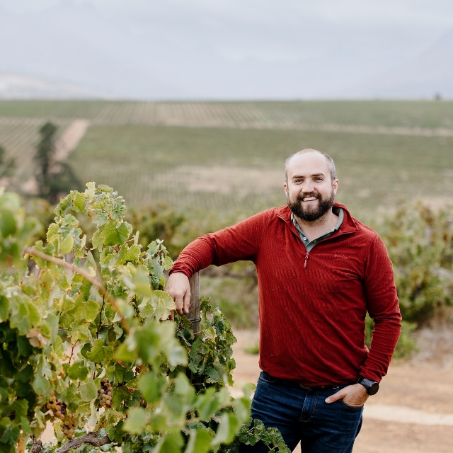 winetourismza's tweet photo. Stellenbosch wine estate #Simonsig has unveiled the latest vintage of its award-winning Langbult Steen Old Vine Chenin Blanc | https://t.co/day4V9Ee27
#sipSimonsig #DrinkChenin #DiscoverSAwine #SimonsigWines https://t.co/tMrdybpe0a