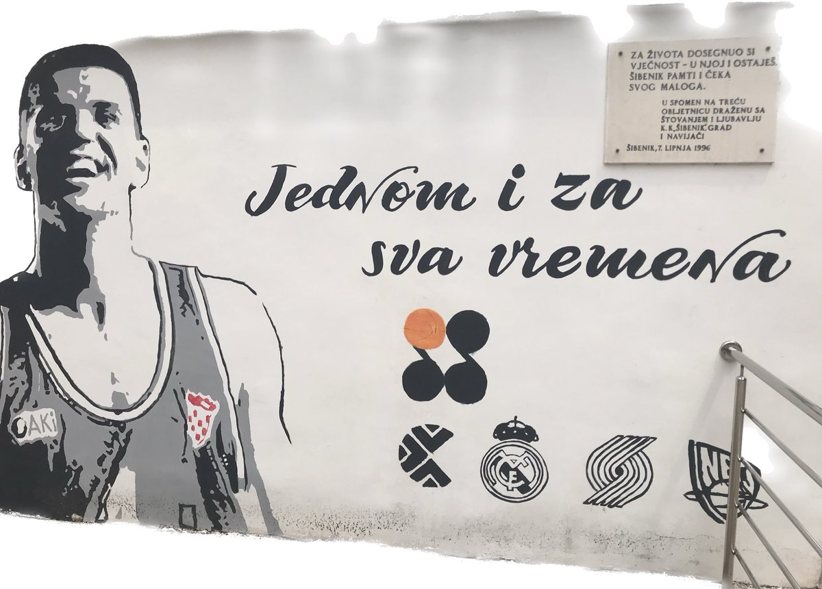 BlazzMag's tweet photo. 30. 🏀🖤 https://t.co/9VeFUl5FHW