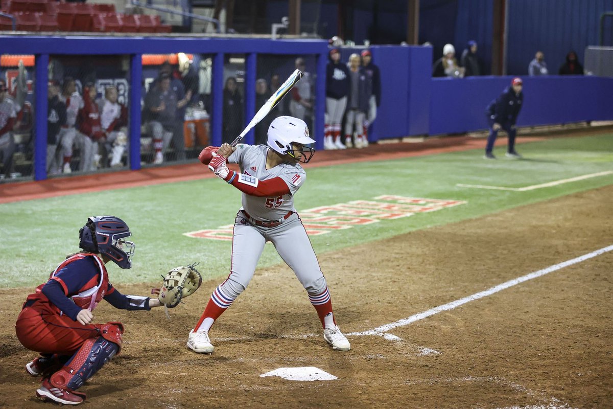 FSSoftballNews's tweet photo. Shaunessy Cardwell has entered the Transfer Portal. https://t.co/xKYrXeEiPL