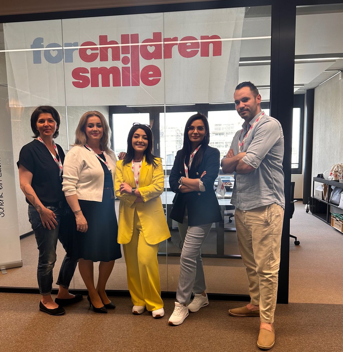 Forchildrensmch's tweet photo. Mit grosser Freude möchten wir uns bei allen bedanken, die bei unserem Apéro anwesend waren. 
Eure Unterstützung bedeutet uns sehr viel und trägt massgeblich dazu bei, dass wir als Hilfsverein unsere wichtige Arbeit fortsetzen können. Danke, dass ihr mit uns gemeinsam für eine bessere Welt einsteht!"