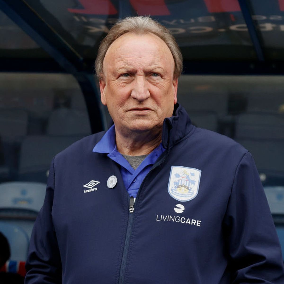 THE 🐐 STAYS ON!

Neil Warnock is set to CONTINUE as manager of Huddersfield Town next season. 

#htafc