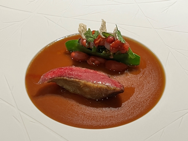 An interesting 2 Michelin star experience in the restaurant of a beauty clinic @ Restaurant Skin's thediningexperience.org/?p=45079 #2MichelinStars #Lenzburg #Switzerland #foodiechats #nomnom #yummy #tastydishes