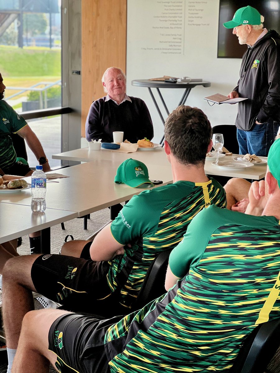 CentralStags's tweet photo. Wishing many happy returns to our Central Stags cap number 8, IAN LEGGAT! 93 today, Ian played in our very first match in 1950 and we are so privileged to be able to connect with the start of our team’s legacy 🦌🏏

🟩🟩🟩 #IANLEGGATT 
🟩🟩🟩 #CDALUMNI 
🟩🟩🟩 #LOVETHESTAGS https://t.co/Pzn9p4HEih