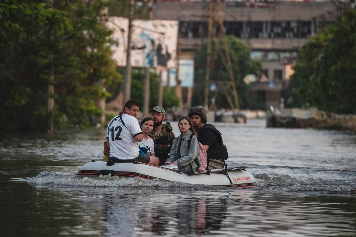 - Ukraine rushes to evacuate people from flooded areas downstream from Kakhovka dam

- US launches investigation into dam blast, vows to assist Ukraine

- Chinese envoy voices concern over humanitarian, economic and ecological impact

Latest: trib.al/25euhl1