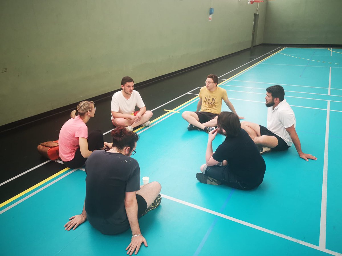 #pole emploi #Souillac 
Sport et emploi 👍 mieux se connaitre avec le #badminton ▶️merci au club de Souillac 
Belle action crée par 👉Gaeligue,Amandine pour le public jeune et belle participation des candidats et entreprises que je remercie. 
<a href="/gerald_capel/">Gerald CAPEL</a>