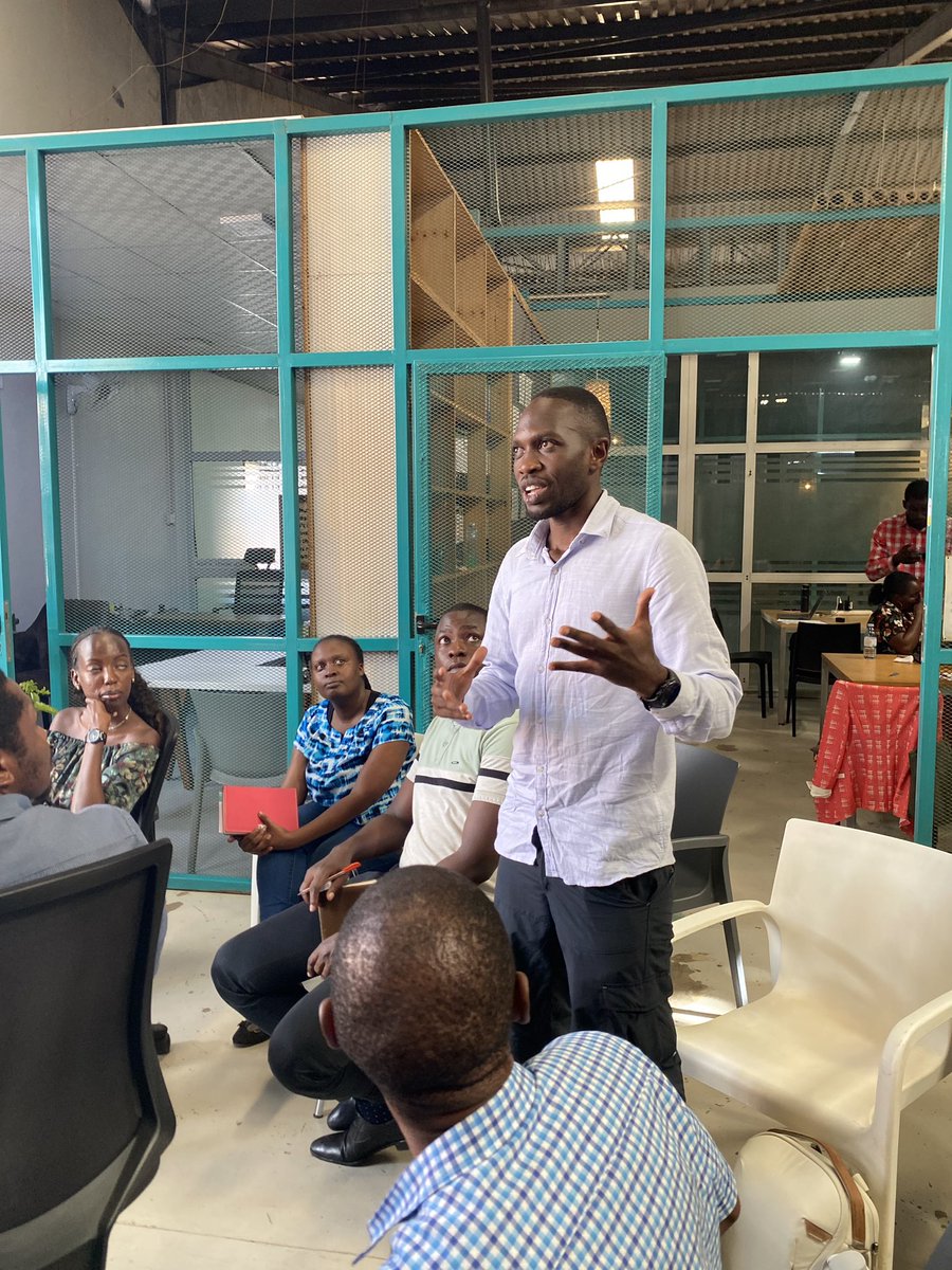 Circular_DH's tweet photo. Rekindling the energy and enthusiasm of our previous Coffee Meet & Greet on this Wednesday.
Good times!
#circulardesignhubkampala #cocreationspace #coworkingspace #coffeemeetandgreet https://t.co/CEfpphvpmv