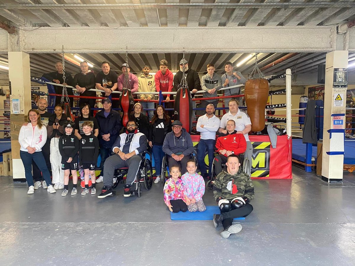 ScrappersGym's tweet photo. VOLUNTEERS NEEDED - We are looking for volunteers to help us this SATURDAY 10TH JUNE FROM 11:00AM -2:00PM
We are continuing to disassemble boxing rings and move equipment. 
If you can help us we would be very grateful. 

Located behind the 24HR Gym, Hillmead, Swindon, SN5 5WB https://t.co/1RKDxrEAOd