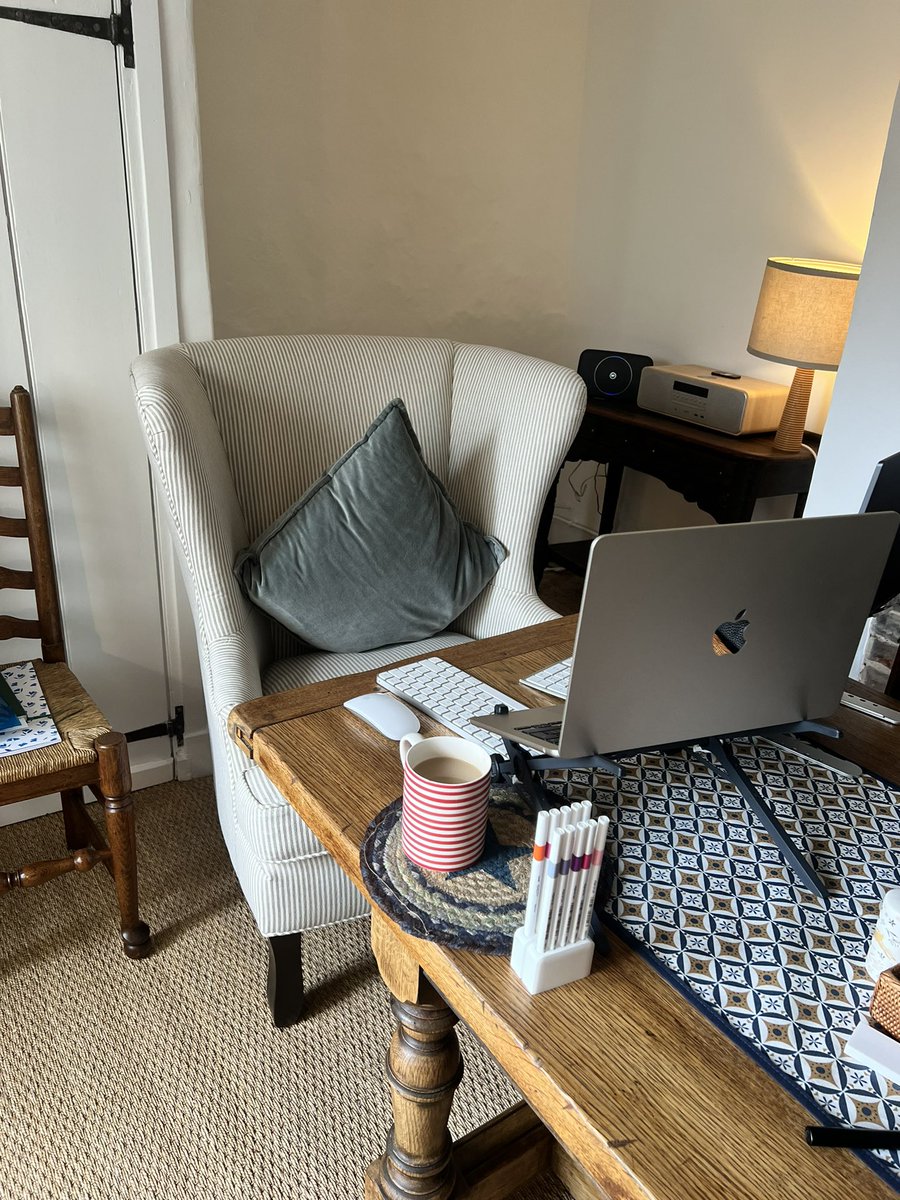 Cara Miller / C. L. Miller tweet media