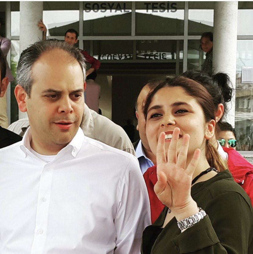 Cumhurbaskanimiz S.Recep Таууір
ERDOGAN'in tensipleriyle Cumhurbaşkanı
Basdanismanligina atanan ve Büyükelçilik unvani verilen geçmis dönem Gençlik ve Spor Bakanimiz hemsehrimiz Sn. Akif Çagatay KILIC ' tebrik eder, görevinde basarilar dilerim. Yıl 2015🤩