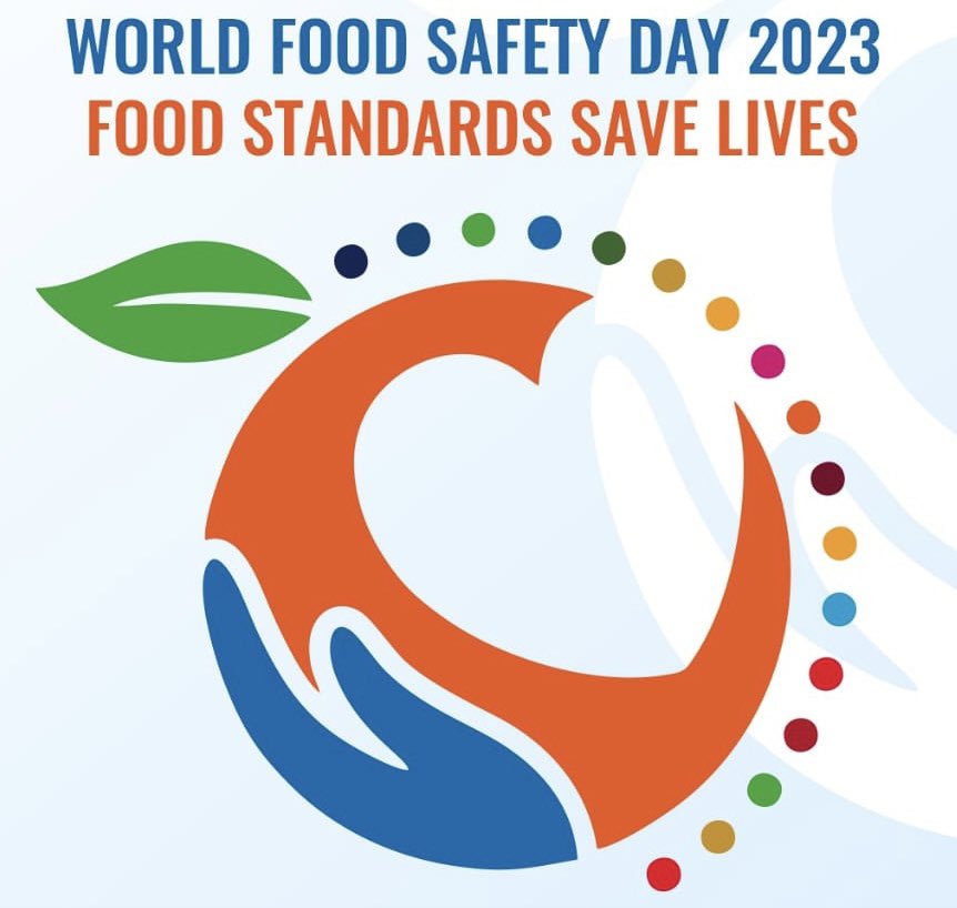 On the occasion of 5th World Food Safety Day, “Food Standards Save Lives” highlighting the importance of standards in ensuring food safety #EatLocal #EatSeasonal #Eathealthy, it’s cost effective, good for environment & promotes local economy. #FoodSafety 🥔🧅🍊🫑🍅🍞🥛🧃🍒🍓🍎🙏🏼