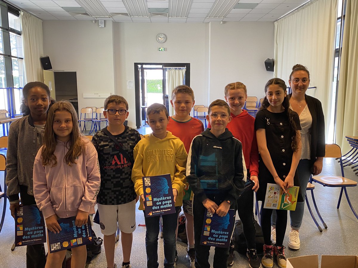 Remise des prix du concours Kangourou pour les élèves du <a href="/CLGAnquetin/">Collège Louis Anquetin</a> . Un grand bravo à tous les participants pour leur investissement 👏🏻👏🏻