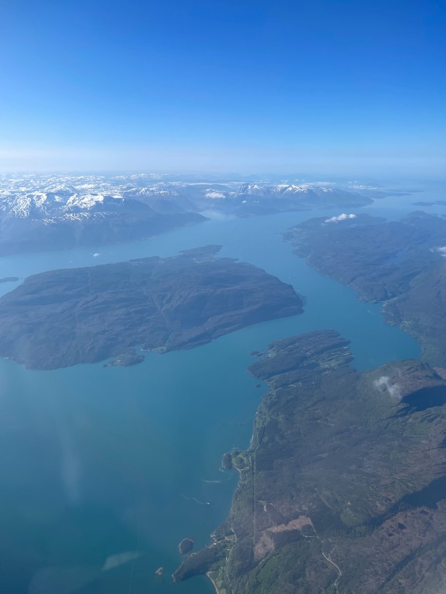 .@NUF2023 @ScandUrol Over the Norwegian mountains and fjords on our way to a promising #NUF2023 🇳🇴