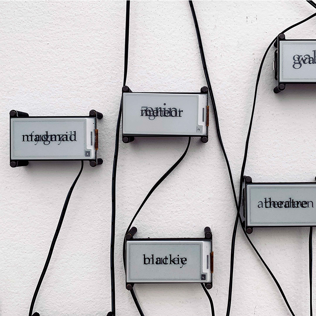 BlockMeisterNFT's tweet photo. “We as artists need to intervene and complicate things to show the dynamics and the interrelations that take place between the two sides.”
Images:
1. Level of Confidence, 2018
2. Password Breach, 2021

#RafaelLozanoHemmer #Technology #contemporaryart https://t.co/2rJVg5Fn5S