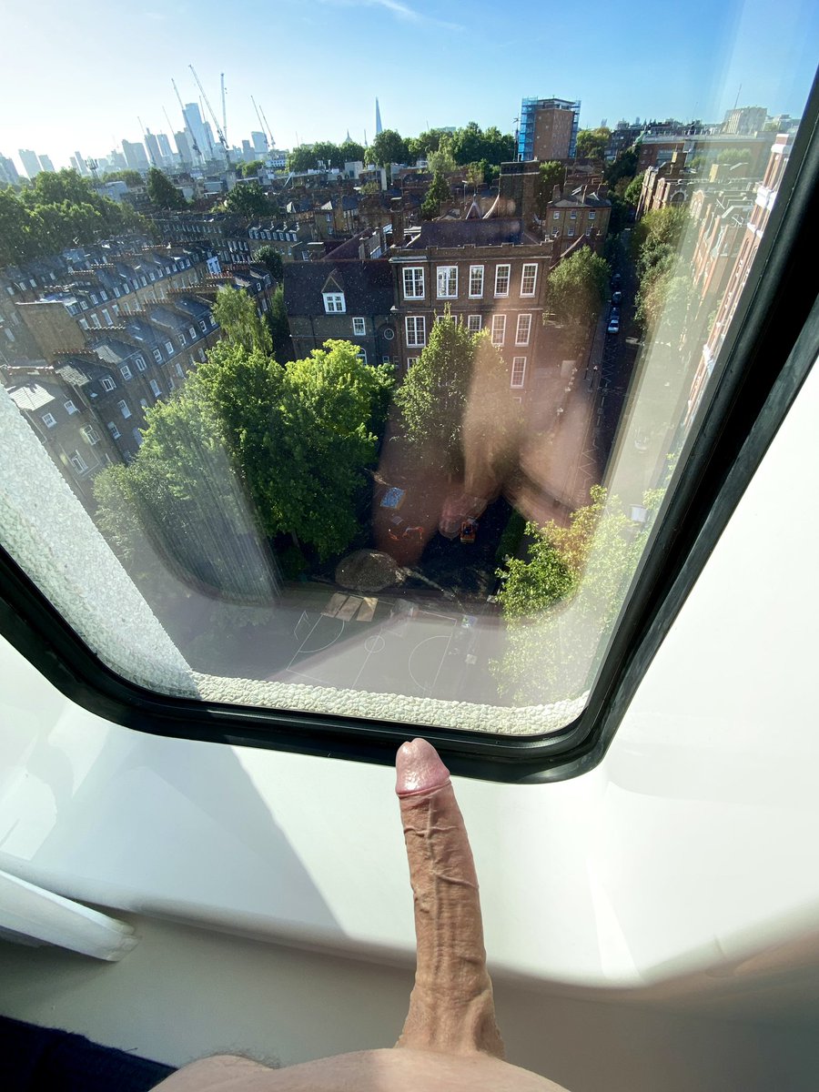 SIR JOAN XL tweet media