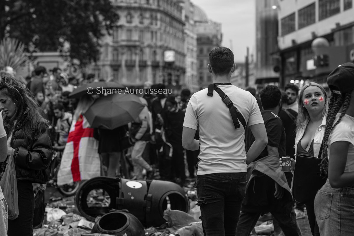 behance.net/gallery/172480… click @Adobe @AdobeUK @CanonUKandIE @TurtleKeyArts @Behance @BehanceTeam @The_RPS #StreetPhotography #StreetPhotos #London #Photography #LondonPhotos