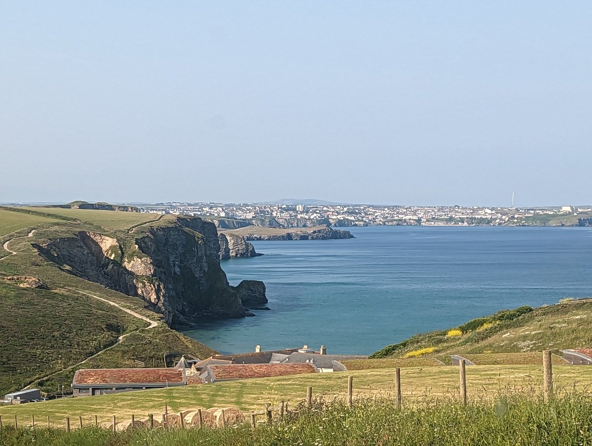 SteveBlakeway's tweet image. Not a bad drive to work this morning! Really looking forward to the CIoS Advanced Practice conference today. #CIoSAPsconnect