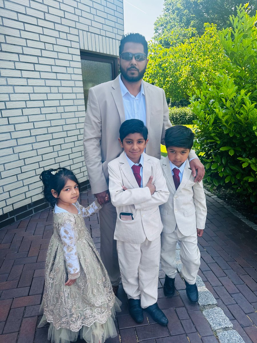 Sweetdevilish32's tweet photo. They attended their uncle’s traditional wedding in Germany which was absolutely beautiful they enjoyed a lot especially meeting their extended family some of them for the first time ever @MabLanePri @MissRomanoMLP @MissFlanaganMLP @MrsEvansY1MLP https://t.co/qvITDTuqas