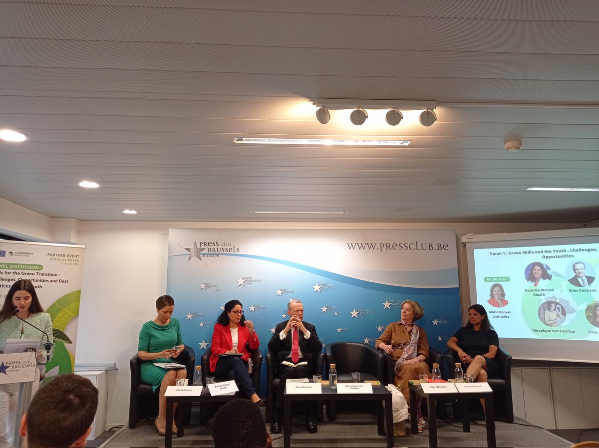 Mohsen121's tweet photo. "Skill for the green transition" A panel discussion organized by @Sustainable_vh & @EU_Commission
#EUGreenWeek23
@tekdemir_ipek https://t.co/ZxXLCZfSeE