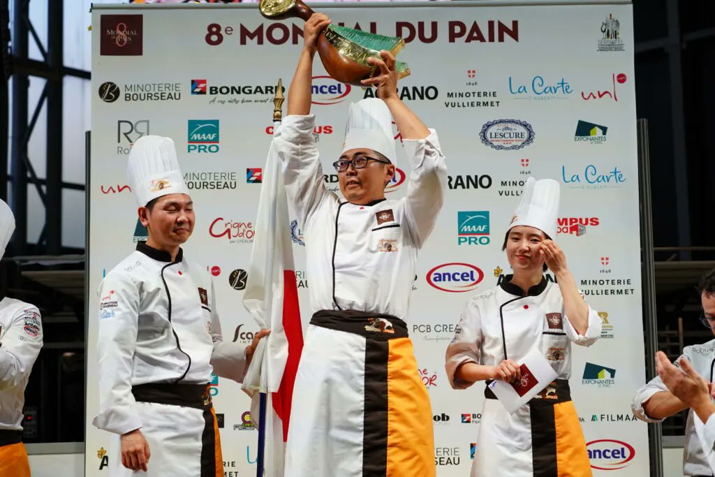 9ème édition du Mondial du Pain en octobre prochain à <a href="/Serbotel/">Serbotel</a> 
Voici les 15 équipes qui participeront à l'édition 2023 :
Belgique
Brésil
Chili
Chine
France
Italie
Japon
Luxembourg
Pérou
Corée du Sud
Espagne
Ghana
Inde
Mali
Taïwan
Un concours organisé par le <a href="/MondialduPain/">Ambassadeurs du Pain</a>