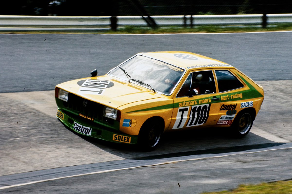 aut0mob's tweet photo. #VWednesday scirocco @ kleines karussell🇩🇪
📸Rainer Schlegelmilch https://t.co/eAWx5xDcMc
