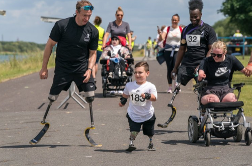 NottsLocalNews's tweet photo. 🥇🥇@Marathonchamp  is asking people to join him for a run and raise money to help more young people with a disability get active! 
On 18 June, Richard will be at Holme Pierrepont Country Park for the charity’s annual fundraising event👏🏃

Read more: https://t.co/G0KgbrYjuv https://t.co/NVnbtx1U0U