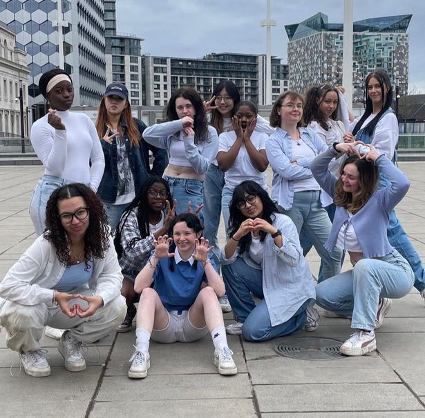 DailyMirror's tweet photo. The World Talks: Students living worlds apart find common ground - through love of dance-pop culture https://t.co/fT75ELQYsU #WorldTalks https://t.co/153XWRL6qJ