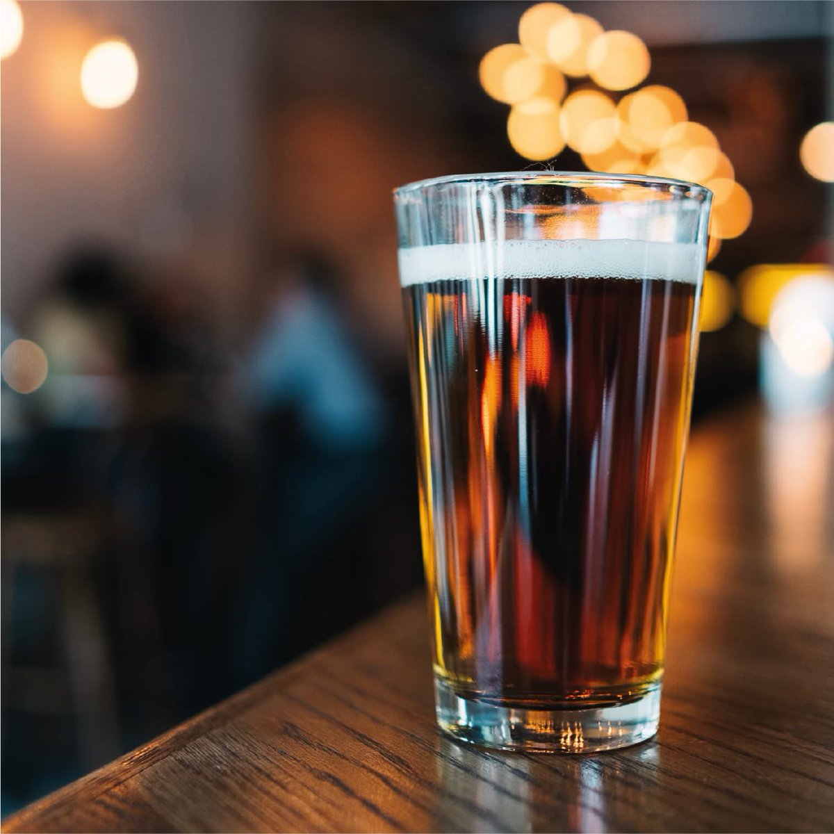 ChesterfieldW1's tweet photo. Dads! We know you're busy, so we wanted to give you an easy way to unwind this Fathers Day.

For every dad that books to eat with us on Fathers Day, we'll give you a complimentary gift bag including some of our favourite beers. https://t.co/YAq3Xi13OP